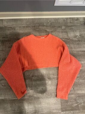 Cropped Chunky Knit Sweater in Coral